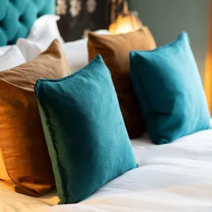 Hotel The Red Lion, London